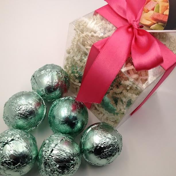 Luxury Bath Bomb Gift Set with 6 (six) 2.25 oz Bath Bombs, (Select from drop down menu Fragrances A thru F)