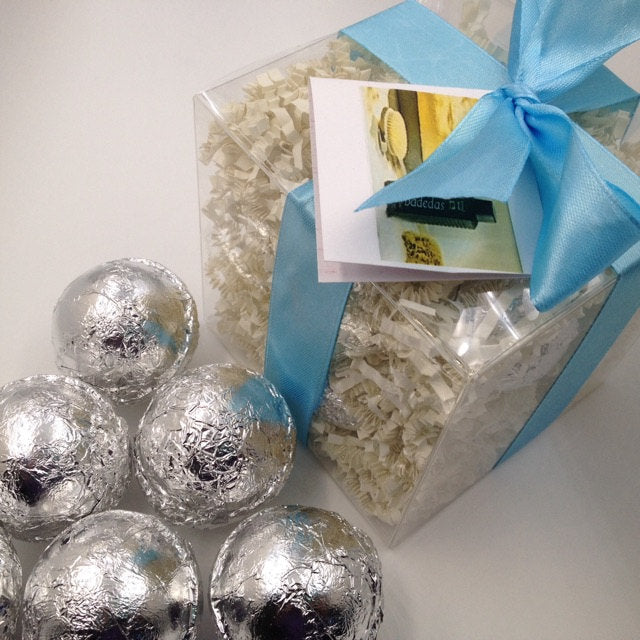 Luxury Bath Bomb Gift Set with 6 (six) 2.25 oz. Bath Bombs