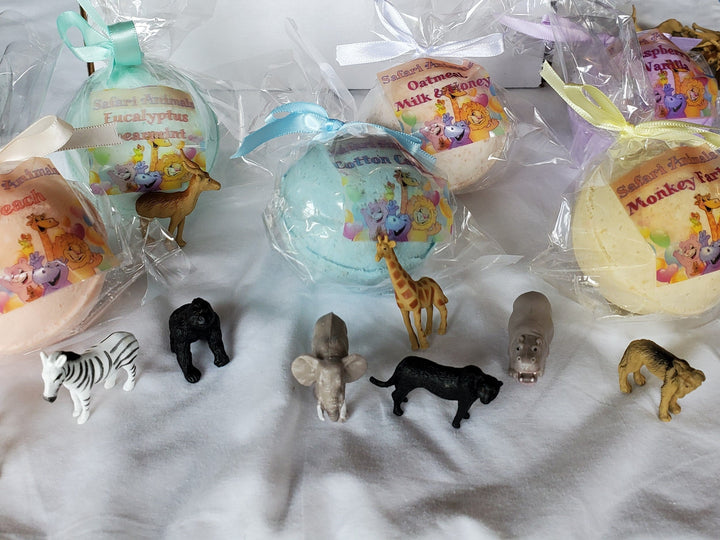 Gift Set with 6 Safari Animals Bath Bombs with "Surprise" Jungle Animals inside