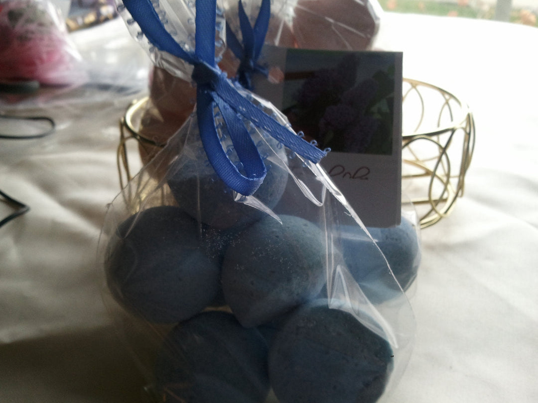14 bath bombs in French Lilac Fragrance