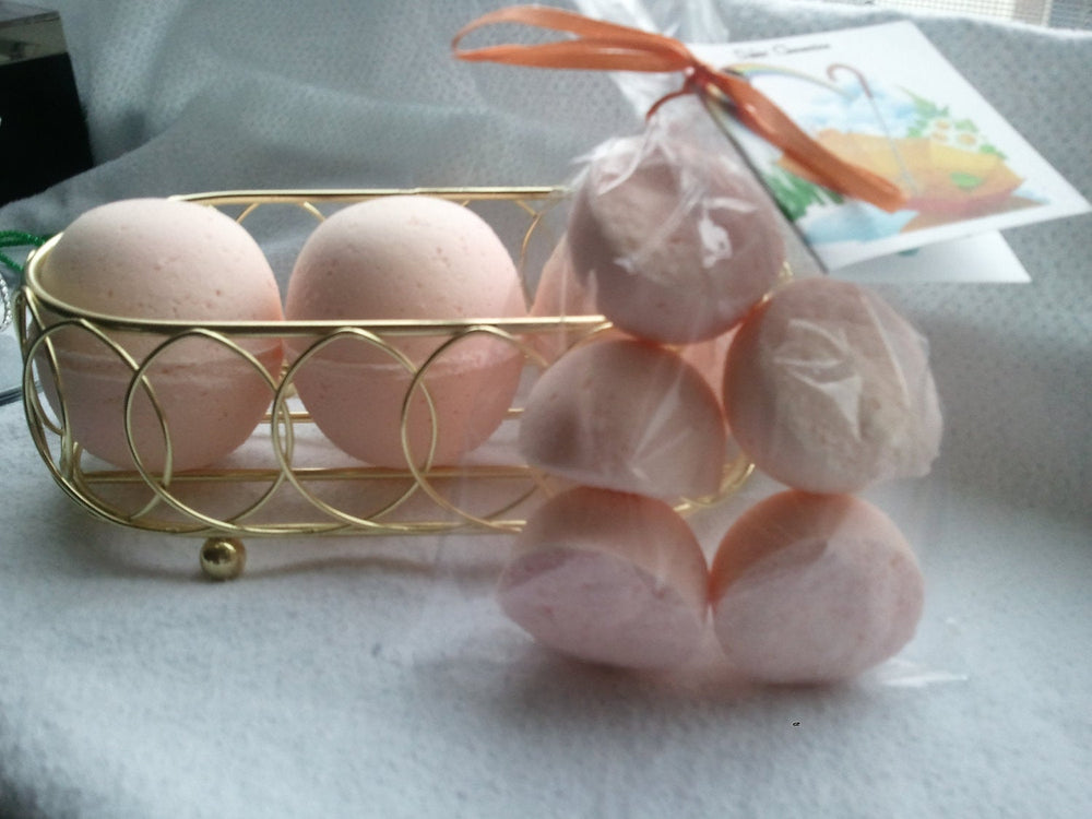 14 Bath Bombs in Darlin' Clementine Gift Bag Fizzies