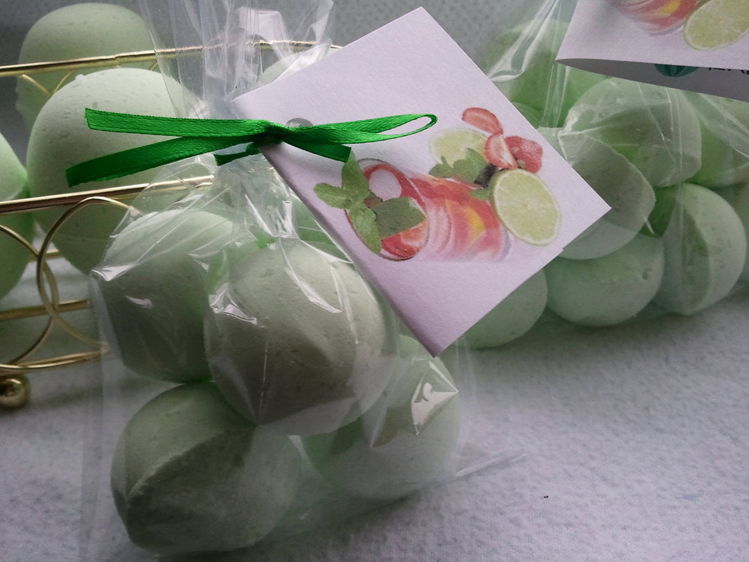 14 Bath Bombs in Coconut, Lime, Verbena, Gift Bag