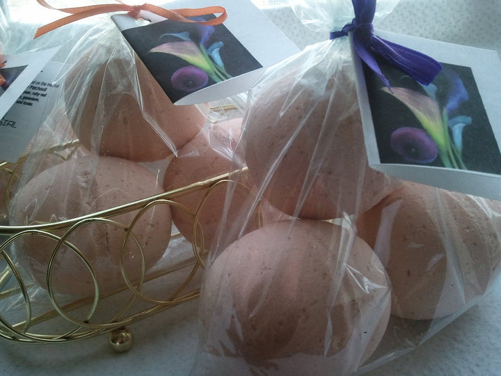 14 Bath Bombs in Amber Patchouli Fragrance