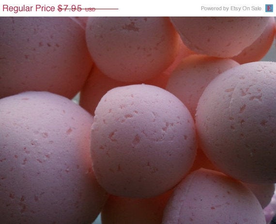 14 Bath Bombs in Viva la Juicy (Juicy Couture Type) Fragrance