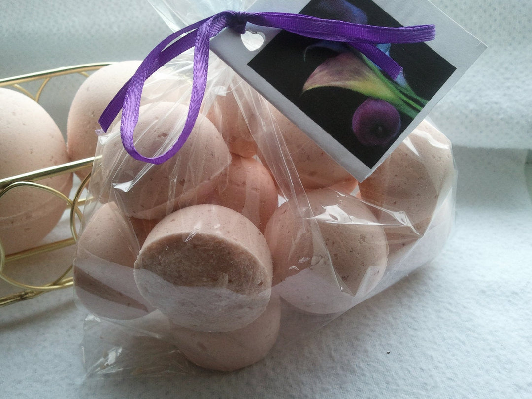 14 Bath Bombs in Amber Patchouli Fragrance