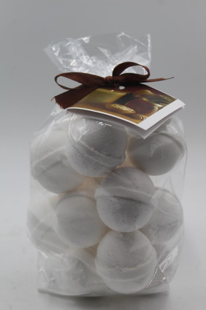 14 Bath Bombs in Little Black Dress Fragrance Gift Bag