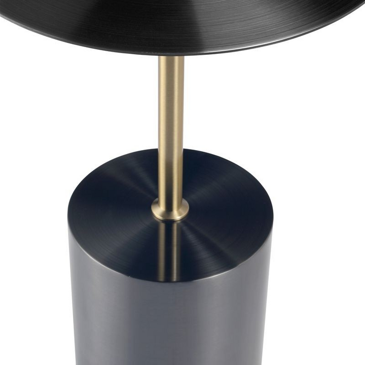 LeisureMod Malta Collection Modern End Table in Black Closeup.
