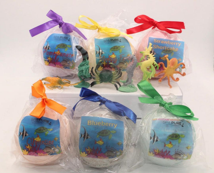 Gift Set with Sea Creatures - Bath Bombs with Toys Inside - 6 Large 5 oz.
