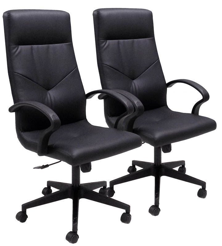 Set of 2 High Back Conference Room Chairs in Faux Leather