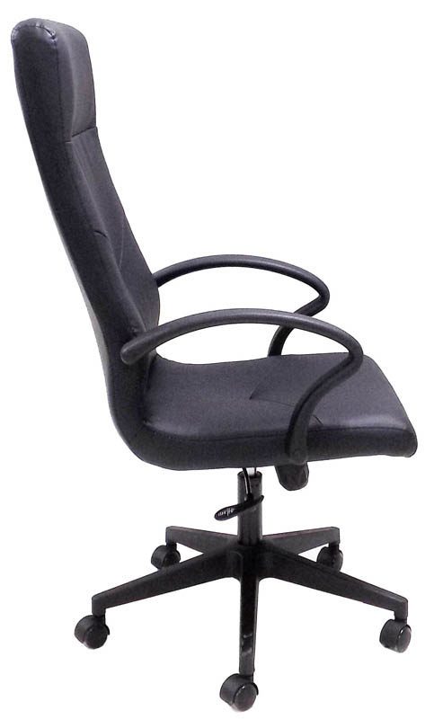 Set of 2 High Back Conference Room Chairs in Faux Leather Side