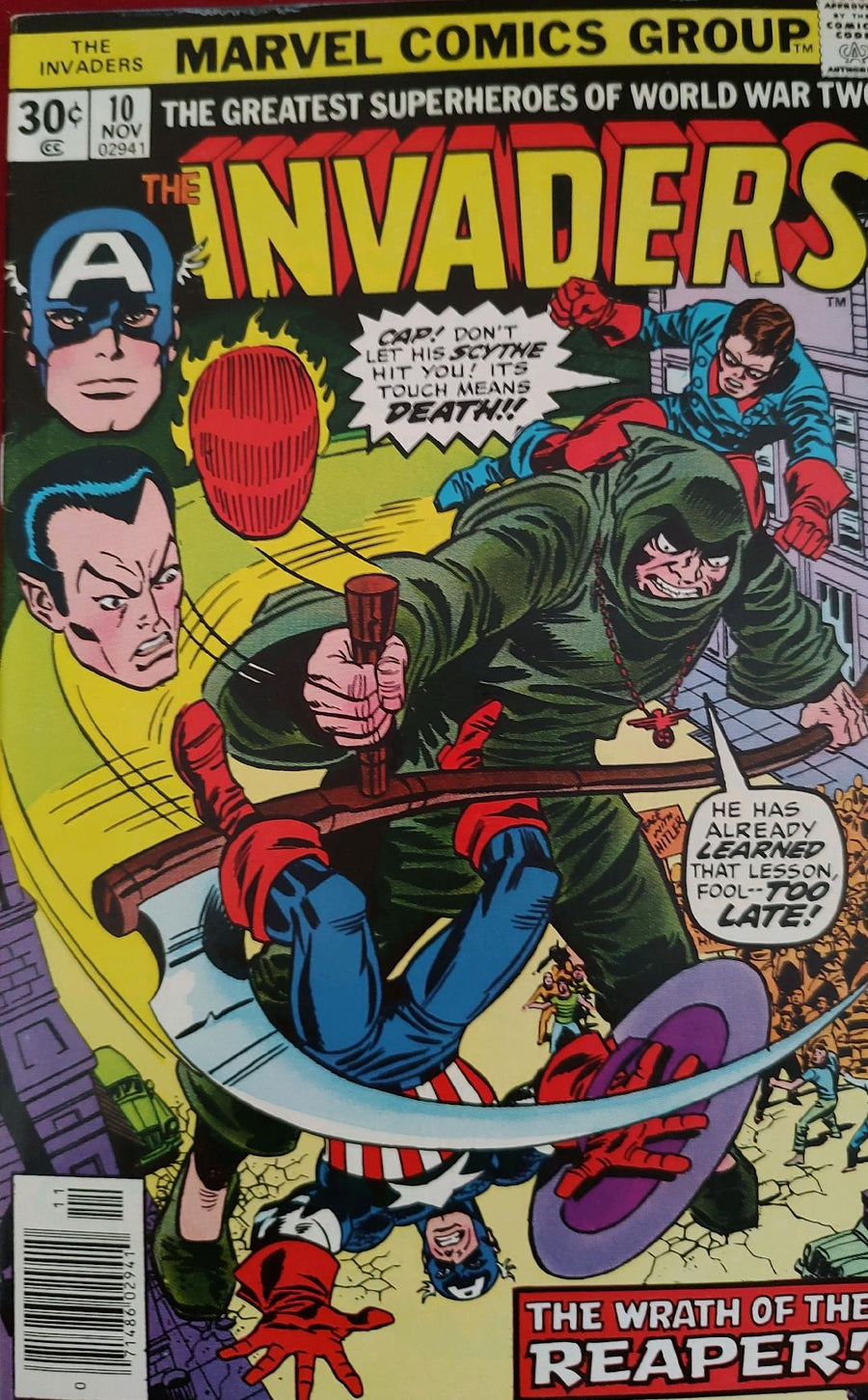The Invaders #10 Comic Book Cover