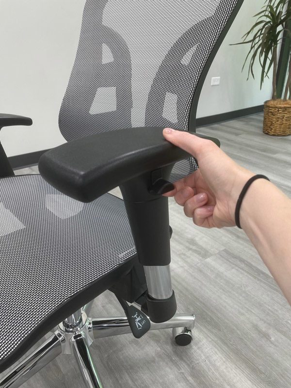 Silver Gray Trendflex Ergonomic Chair Side Zoom