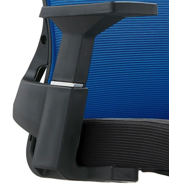LeisureMod Office Brio Series Office Task Chair in Blue Closeup.