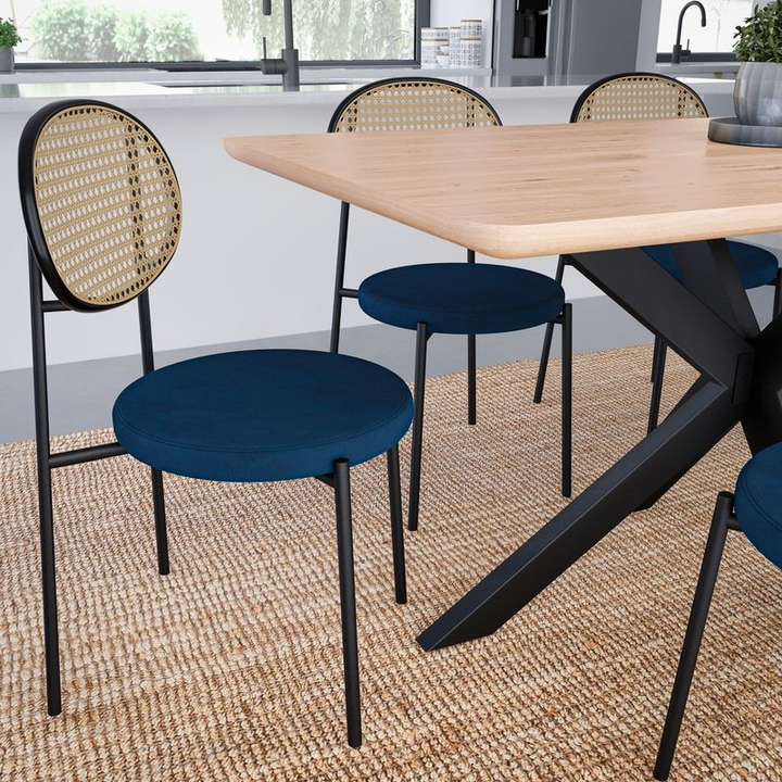 LeisureMod Euston Modern Wicker Dining Chair with Velvet Round Seat Set of 2 Navy Blue